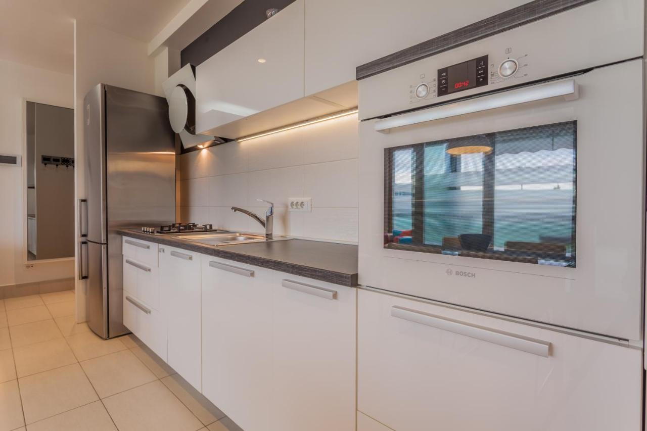 Apartman Laura Rijeka Eksteriør billede